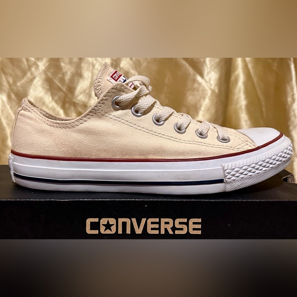 Converse Cream Low-Top Sneakers with Red Trim